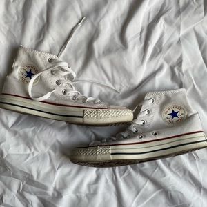 White Chuck 70 high top converse